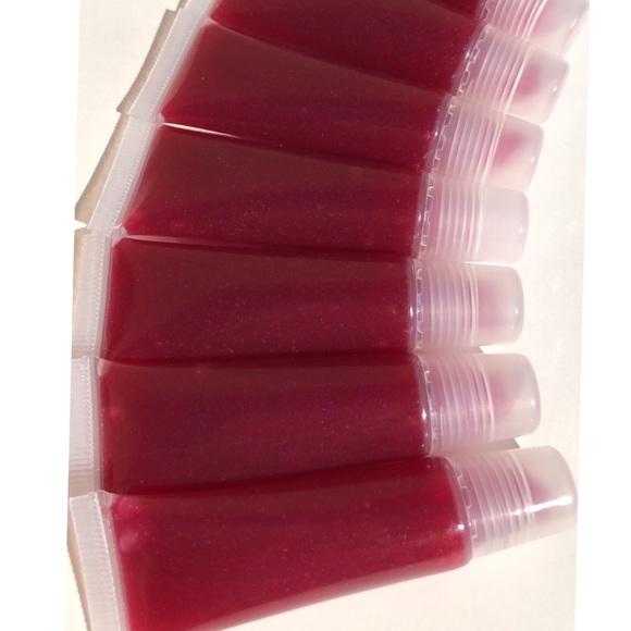 Lipgloss 💋 - Picture 4 of 5